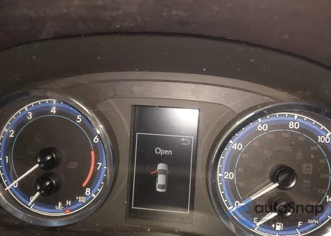 2017 Toyota Corolla L/Le/Xle/Se/Xse из США, поврежденный, VIN 5YFBURHE7HP676481